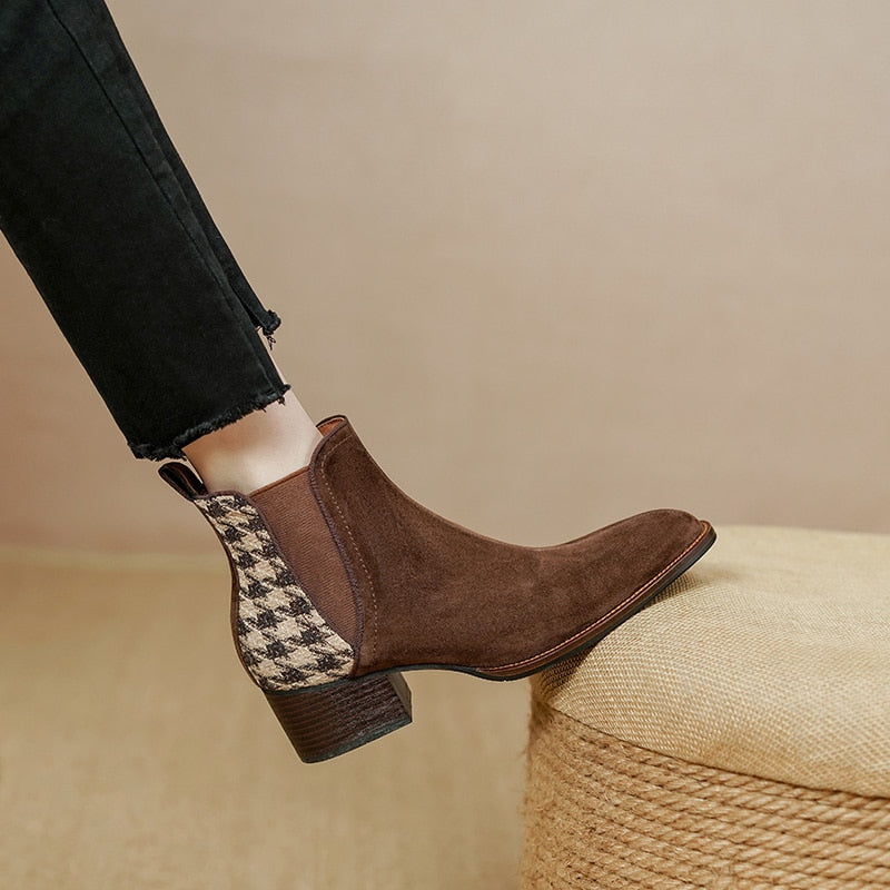 Comfort-Lift Short Boots