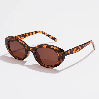 Chic Retro Sunnies with UV Protection