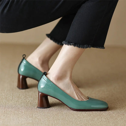 Comfort-Elegance Mid-Heel Pumps