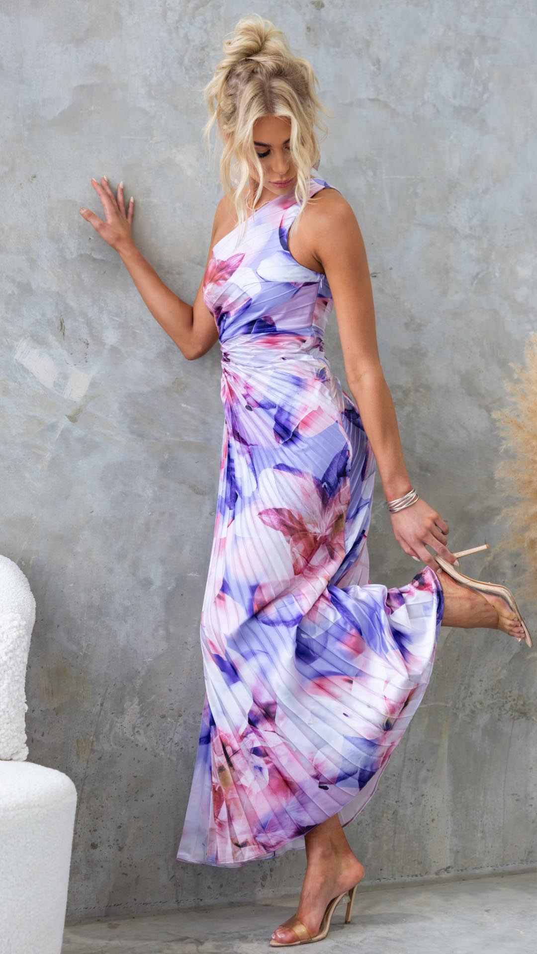 Effortless Elegance Flowy Maxi Dress