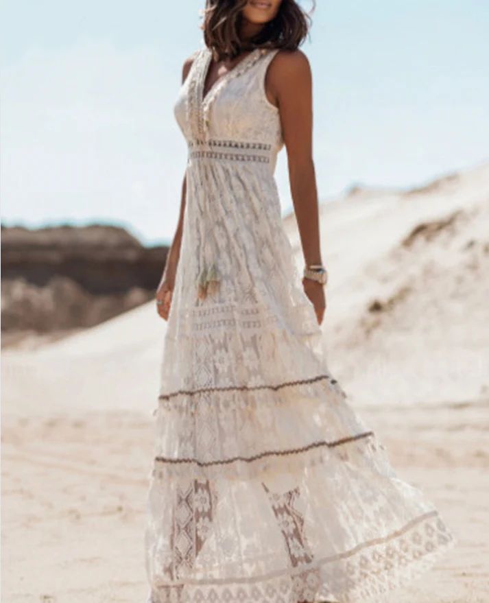 Effortlessly Chic Boho Tassel Dress