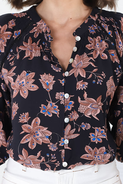 Flattering All-Day Halara Blouse