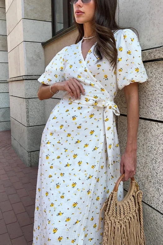 Effortless Chic Floral Summer Dress