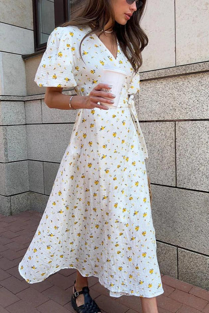 Effortless Chic Floral Summer Dress