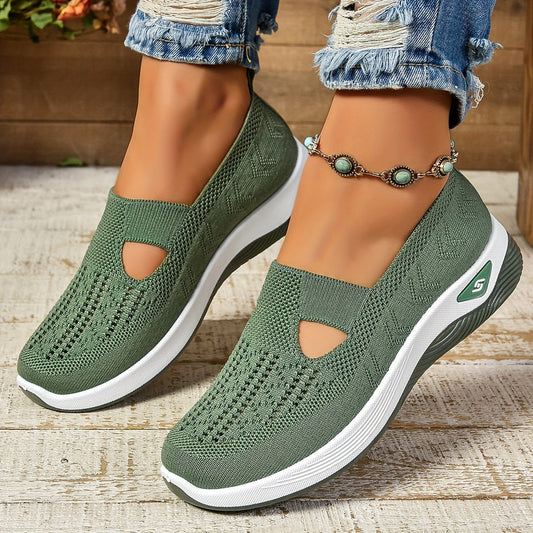 Effortless Style, All-Day Comfort