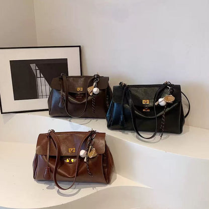 Timeless Shoulder Bag