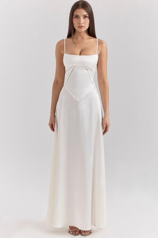 Flattering Bustier Gown for Special Occasions