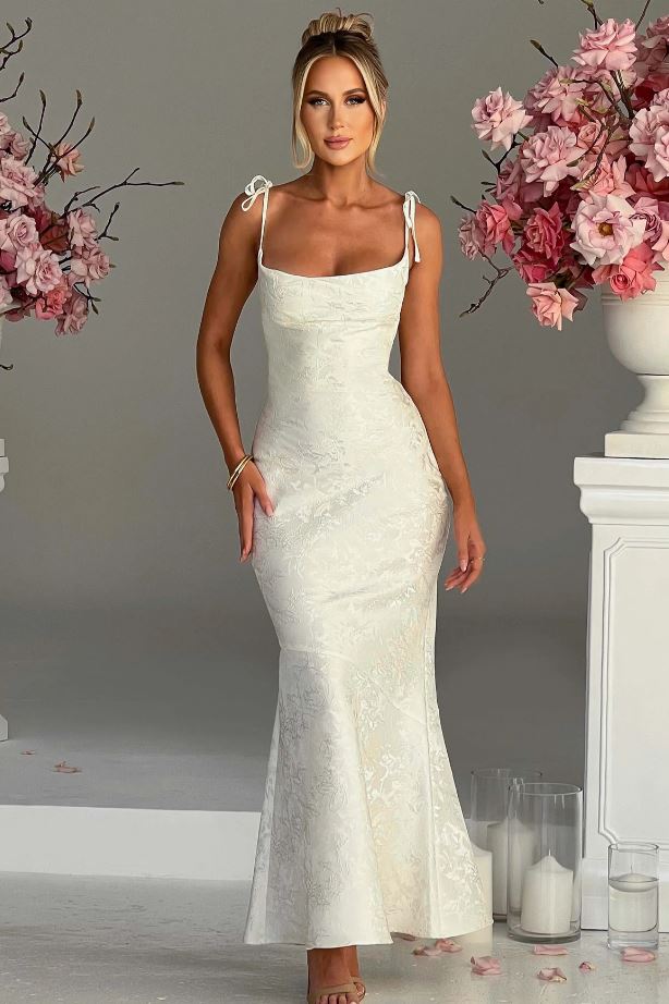 Sensual Floral Maxi Dress